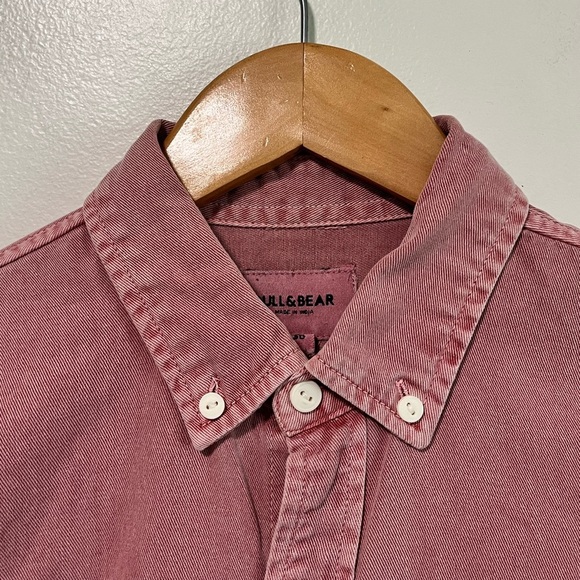Pull&Bear Men’s Faded Red Button-Down Shirt - Size EU S - Picture 5 of 10